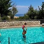 Katerina's Village Vila