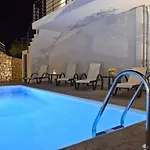 Katerina's Village * Άγιος Νικήτας